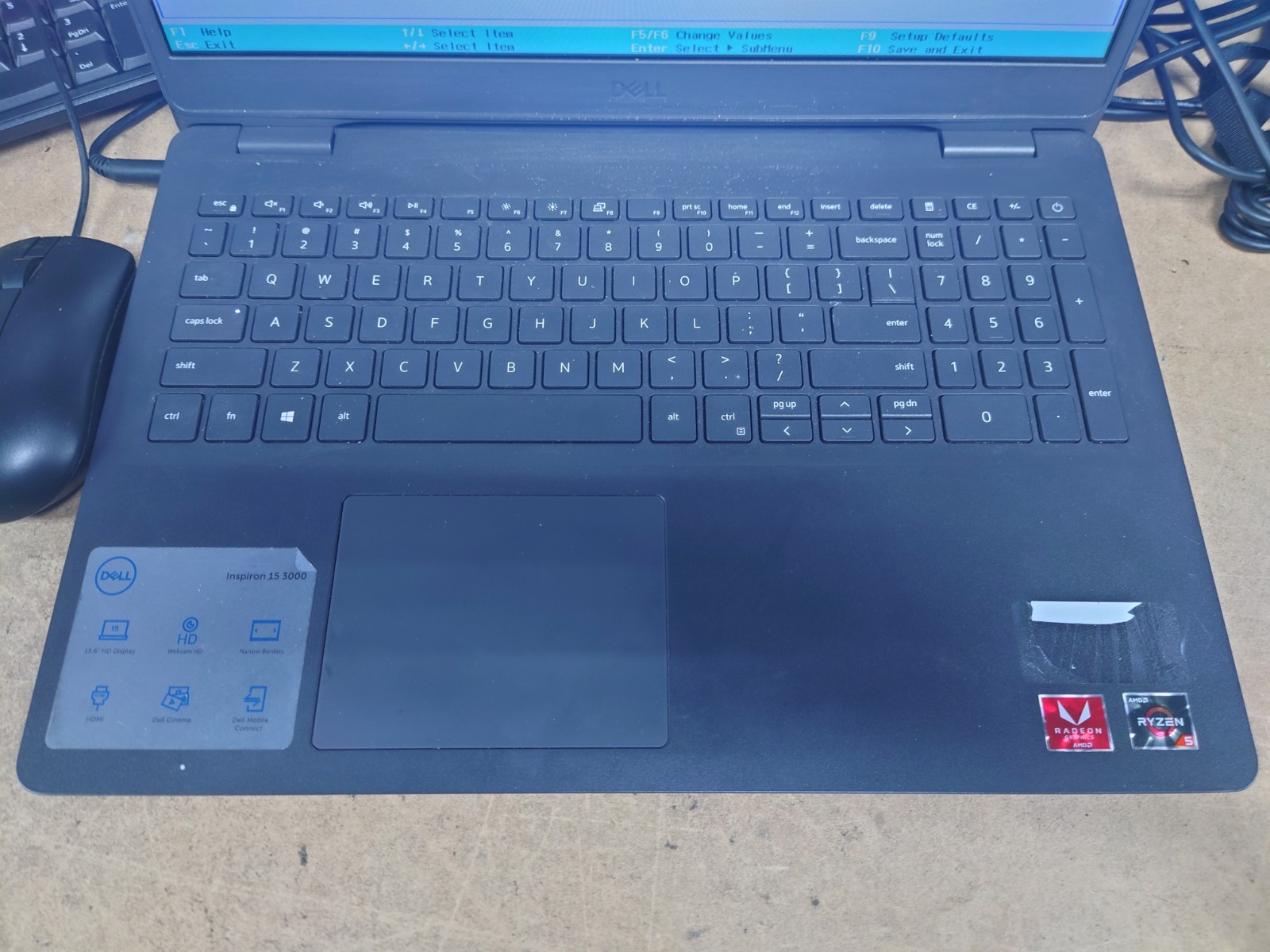 Dell Inspiron 3505 15.6″ HD Ryzen 5 3450U 16GB RAM 256GB SSD No OS