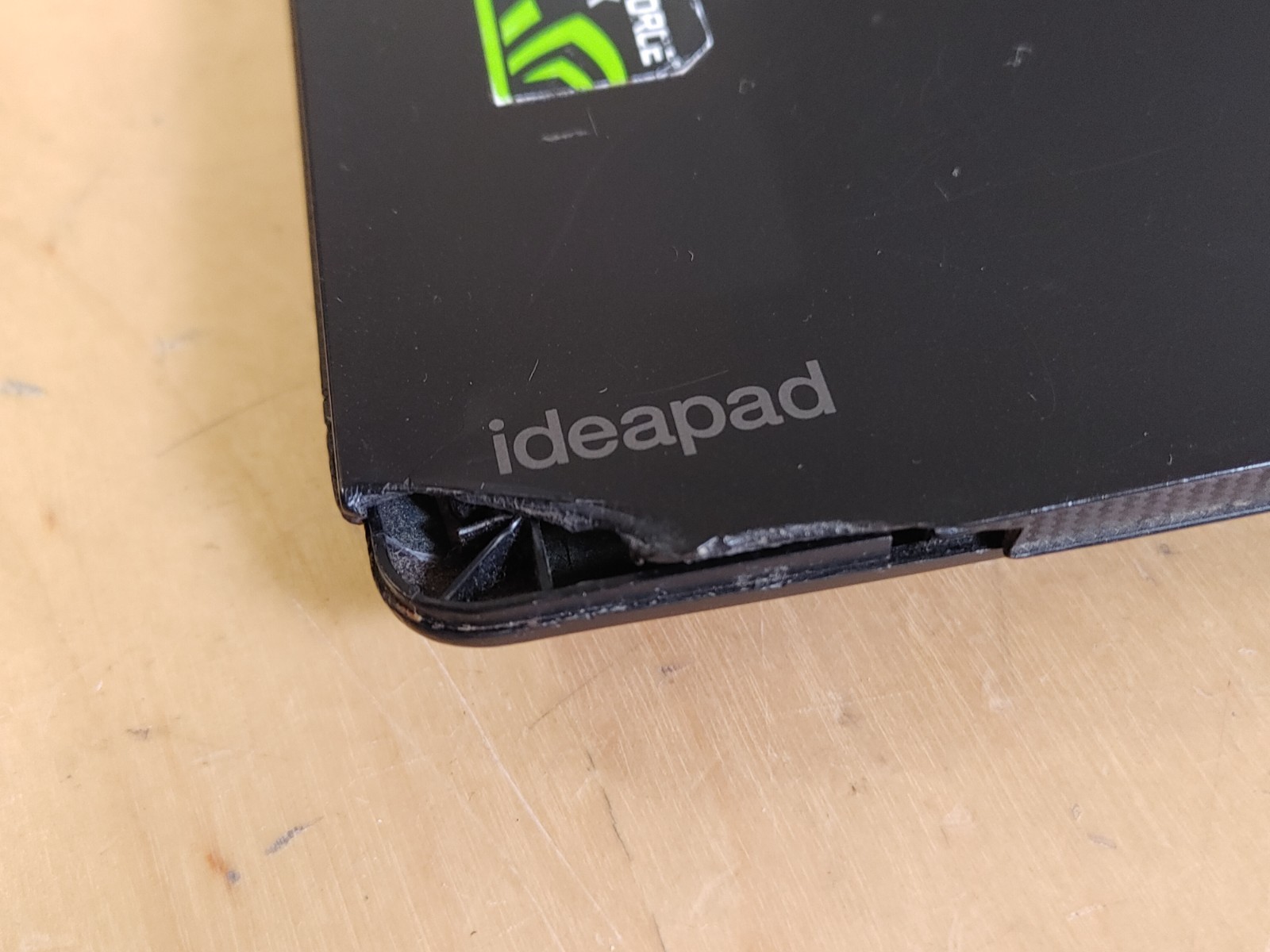 Lenovo Ideapad700-15ISK Core i7-6700HQ@2.60GHz, GTX 950M 8GB ,120GB HD, WIN 11