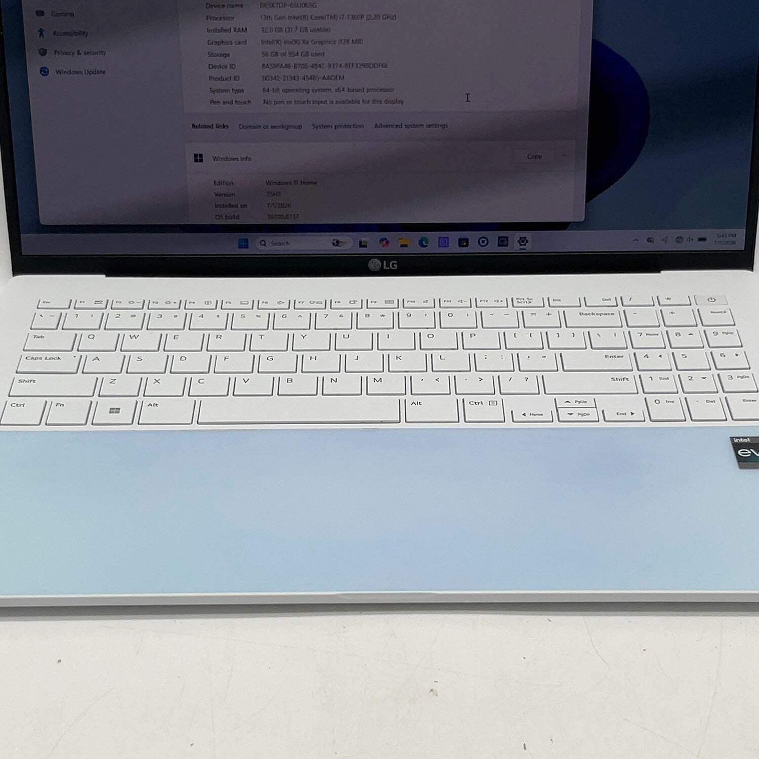 Broken LG Gram Style 16Z90RS 16″ i7-1360P 2.2GHz 32GB RAM 1TB SSD READ