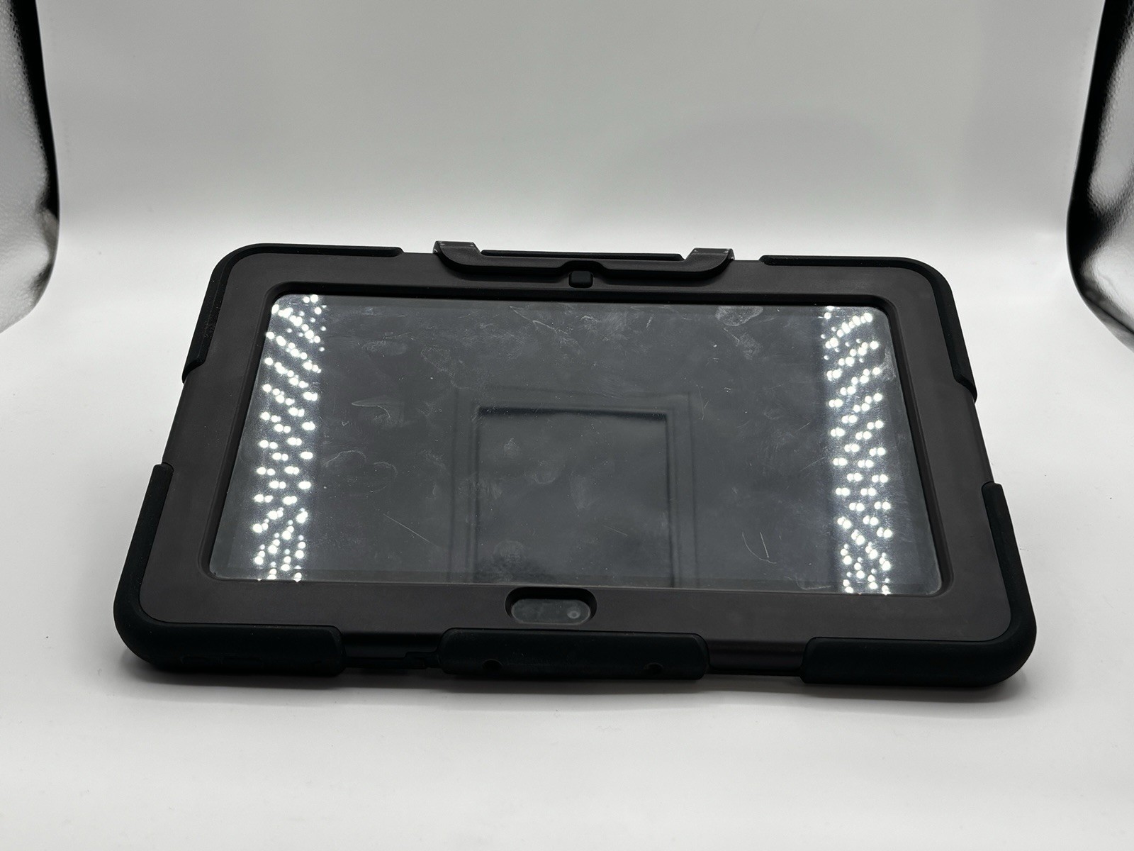 Dell Latitude 10-ST2e Tablet – For Parts