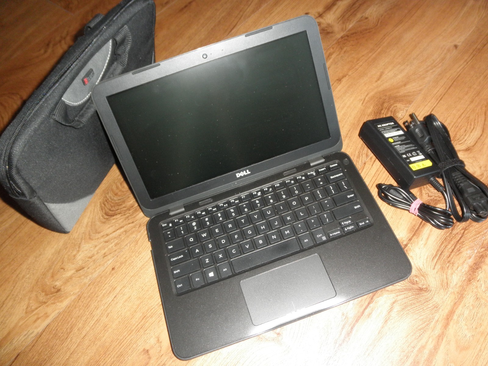 Dell Inspiron 11.6″ Laptop P24t003, P24T, excellent Working Condition