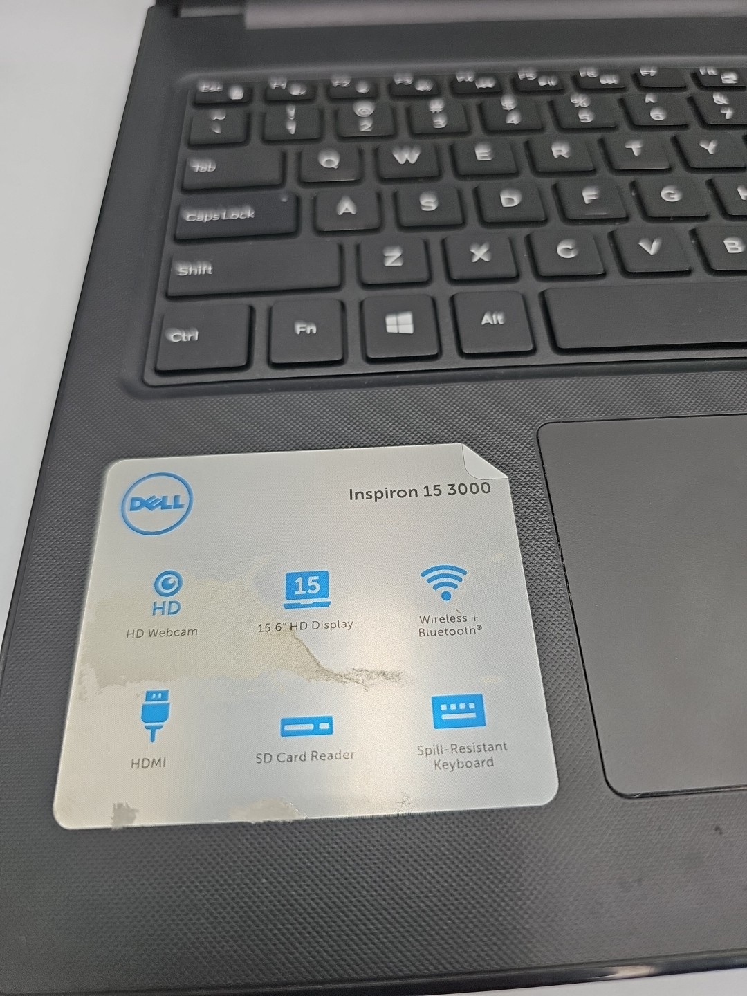Dell Inspiron 15 3000 475GB HDD 4GB RAM AMD A6-9200 Radeon R4