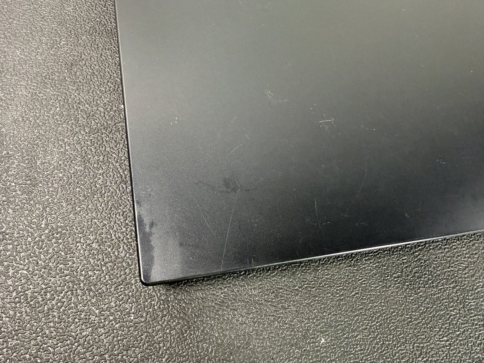 Lenovo ThinkPad P15v Gen 1 15.6″ i7-10850H 32GB 512GB Quadro P620 Laptop – READ