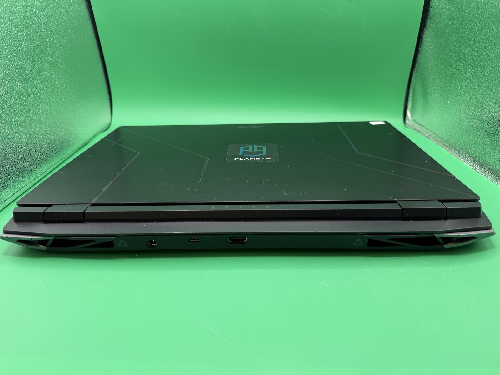 Acer Nitro 5 (144HZ, Core i5-12500H, RTX 3050, 8GB RAM, 512gb SSD )