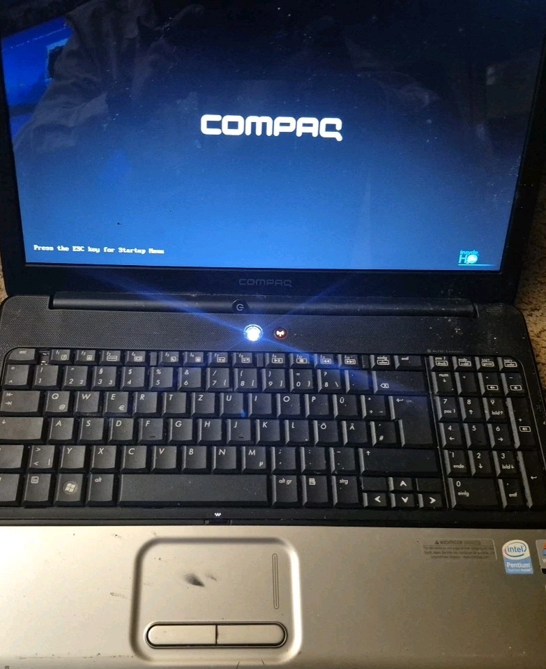 [Parts/Powers On] Compaq Presario CQ60-120EG No Power Supply. No Hard-Drive USA