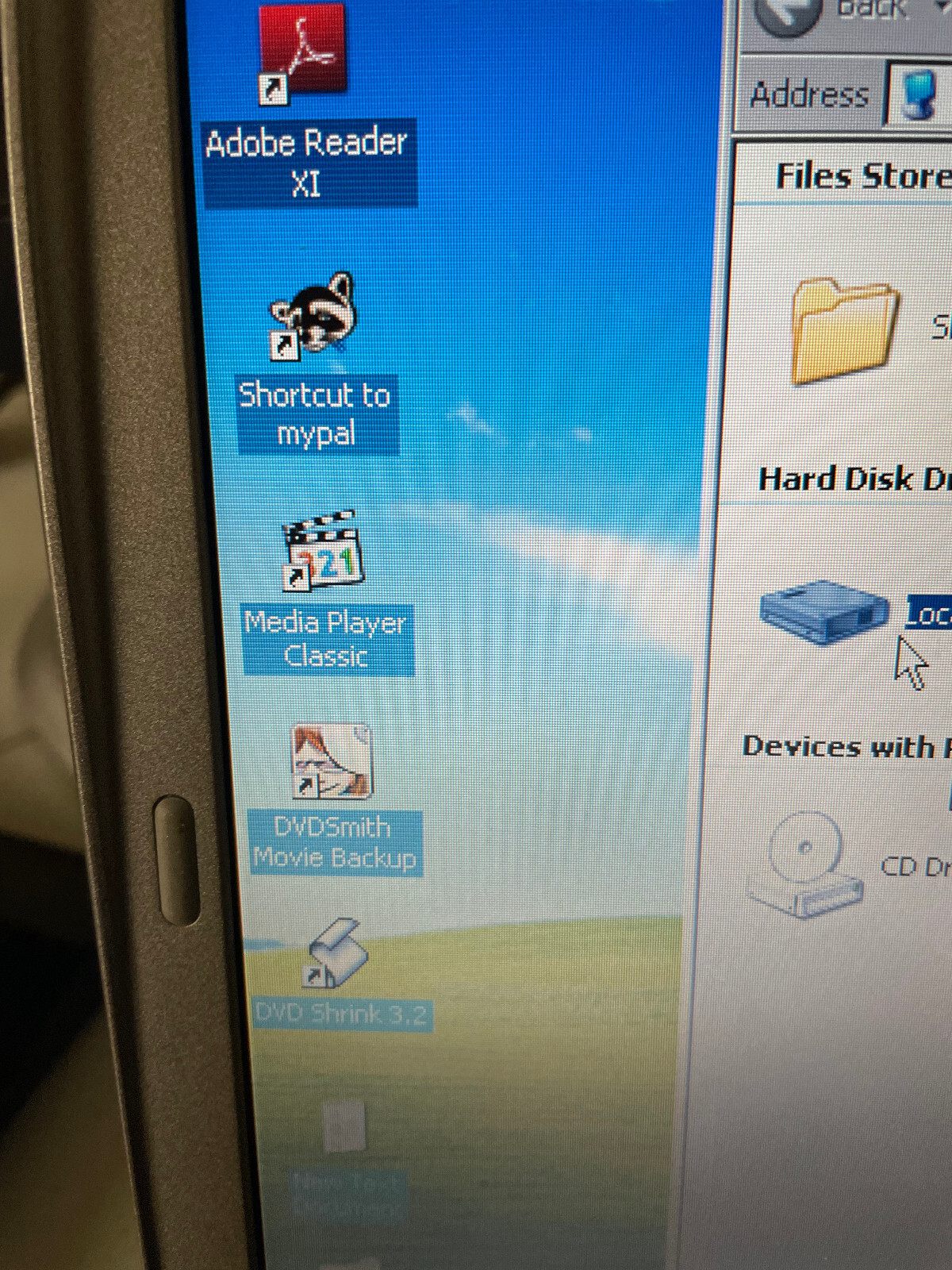 Dell Latitude D600 512MB RAM 80GB HDD Serial Parallel Port DVD Win XP #570B(3)