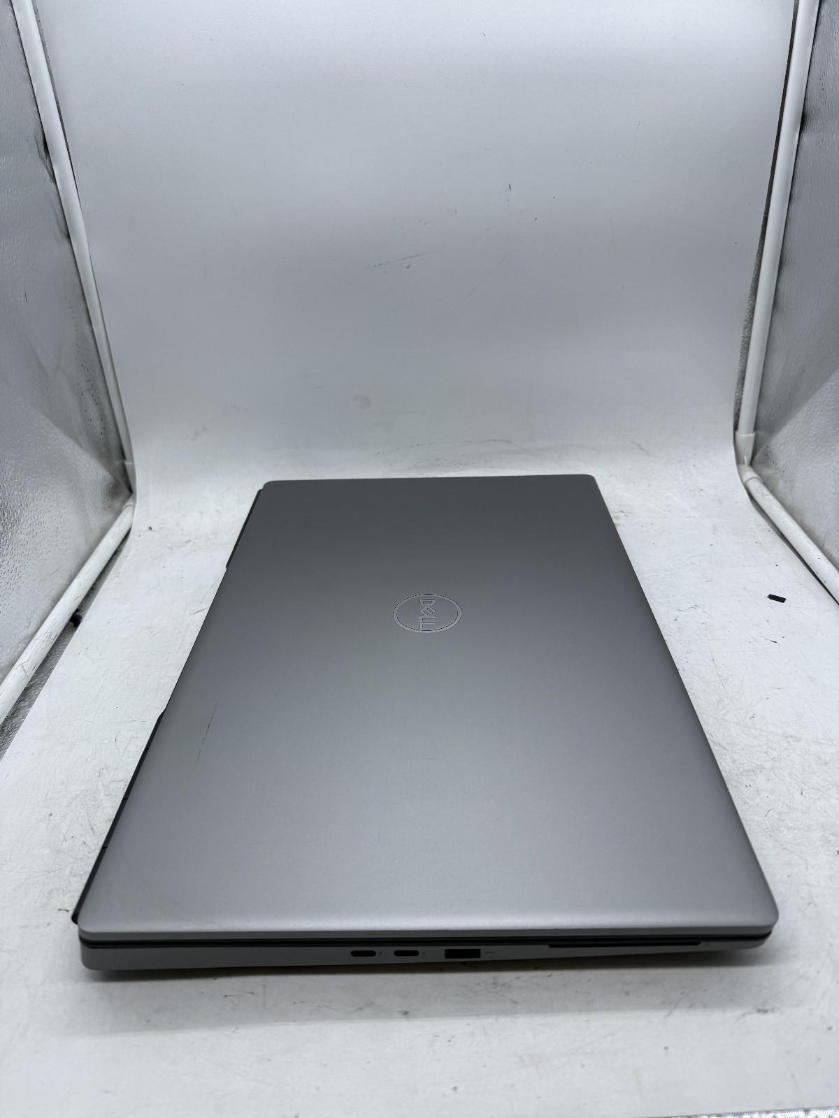 Dell Precision 7750 I7-10850H Nvidia Quadro T1000, No SSD Bios LOCK