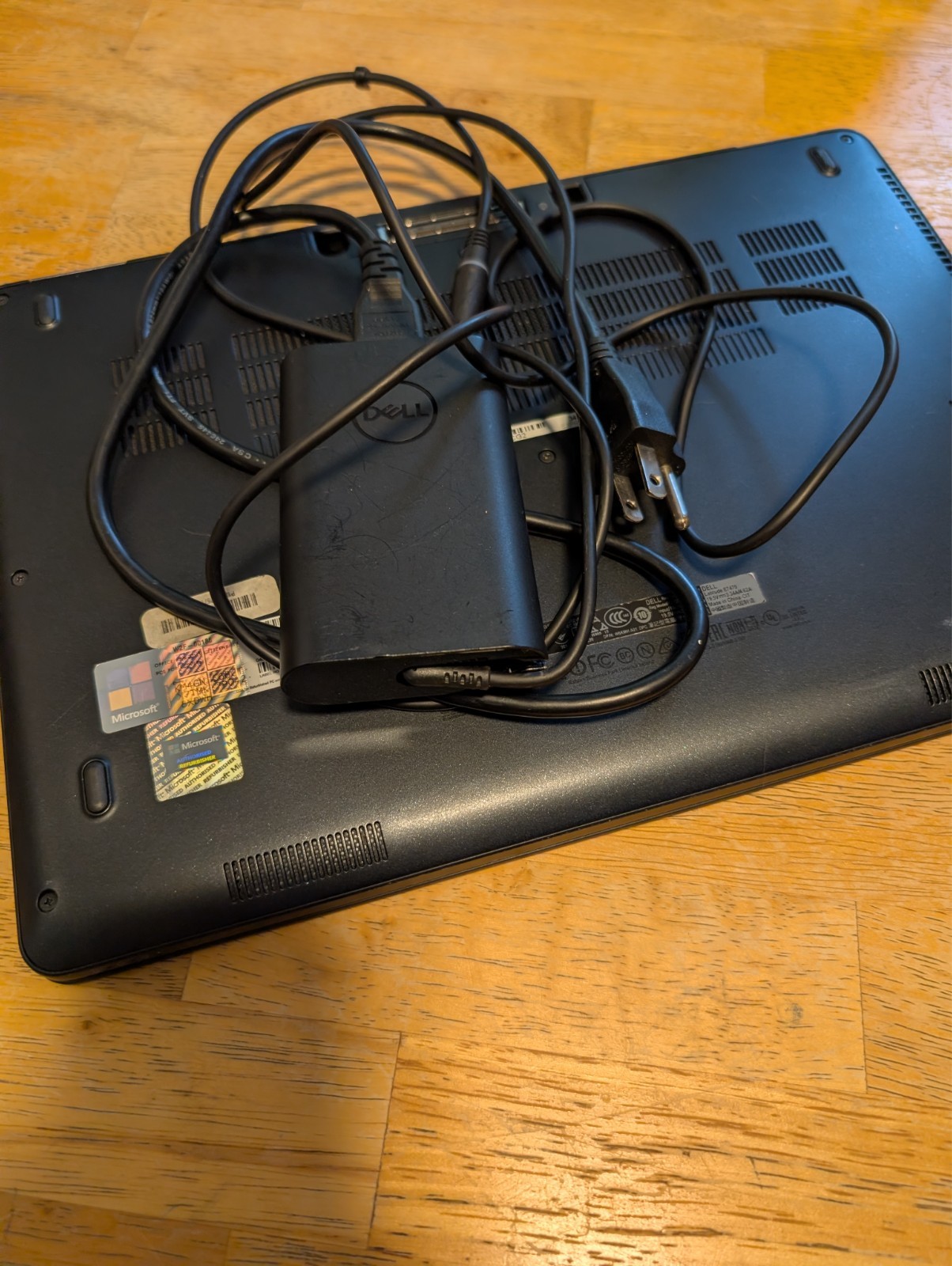 Dell Latitude E7470 i5 Windows 11 Laptop Tested