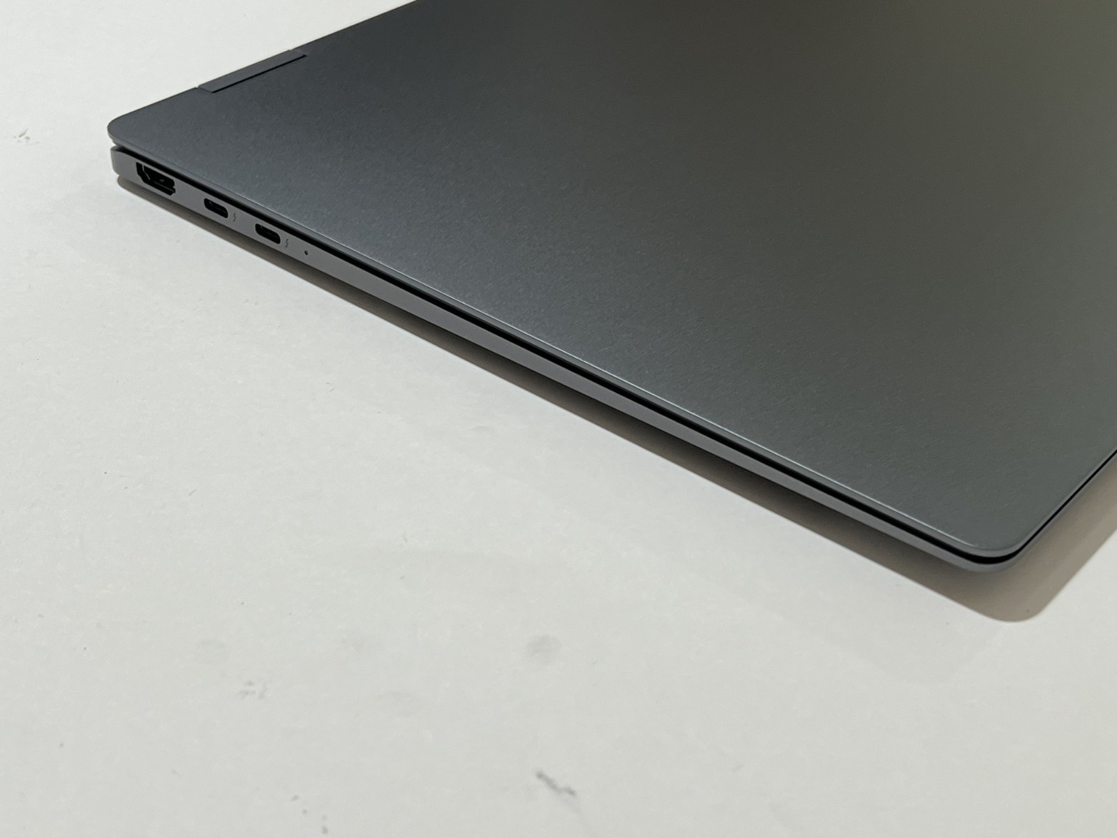 Samsung Galaxy Book5 Pro 360 16″ AMOLED Touch Ultra 7 256V 16GB 1TB W11H