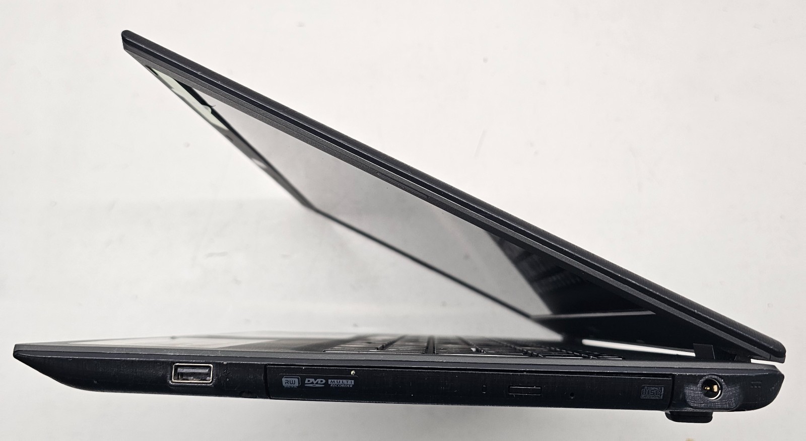 Acer Aspire E15 E5-573-35IA Laptop Intel i3-5005U 4GB RAM 500GB HDD NO OS (FL)