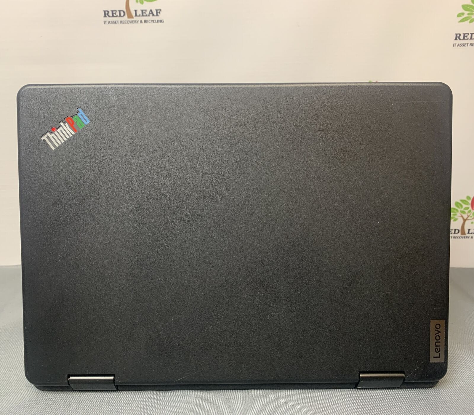 Lenovo ThinkPad 11e Yoga 6th Gen 11.6″ i5-8200Y 8GB RAM 256GB SSD Windows 11 pro