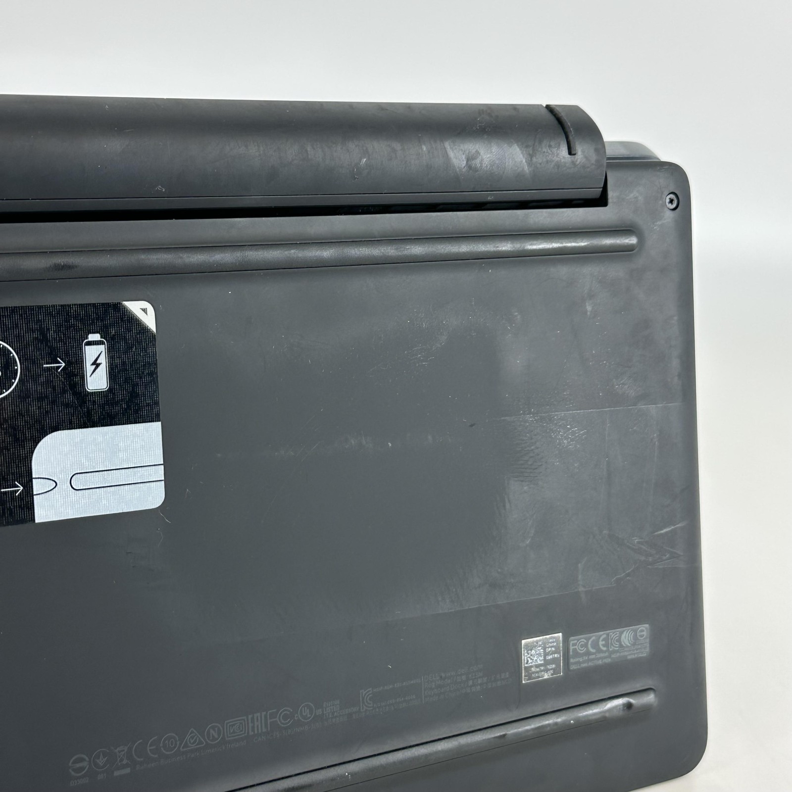 Dell Venue 10 Pro 5056 TOUCH Atom x5-Z8500 1.44GHz 4GB 128GB – CRACKED SCREEN