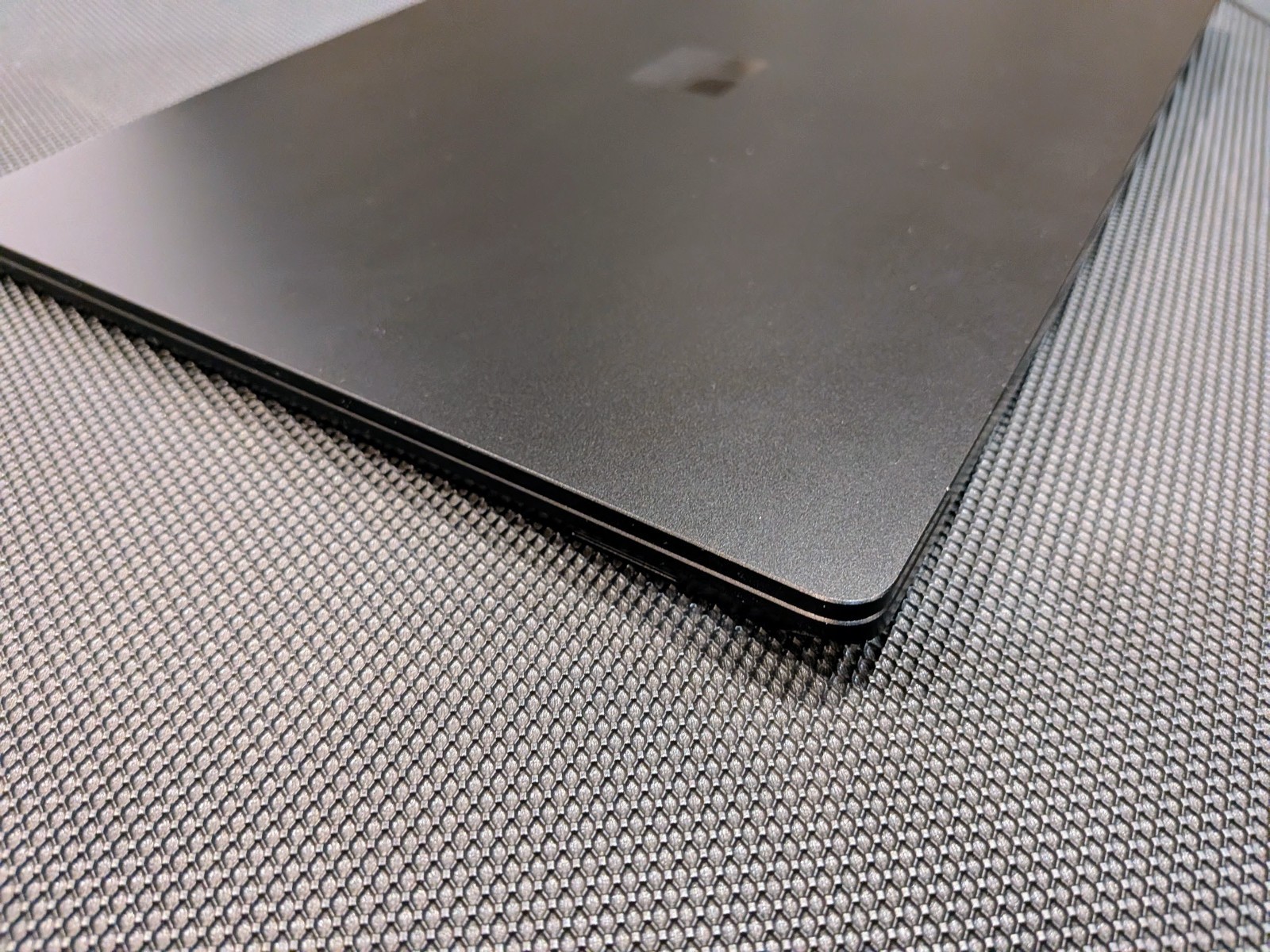 Microsoft Surface Laptop 4 Model 1951 13.5 8GB 256GB SSD