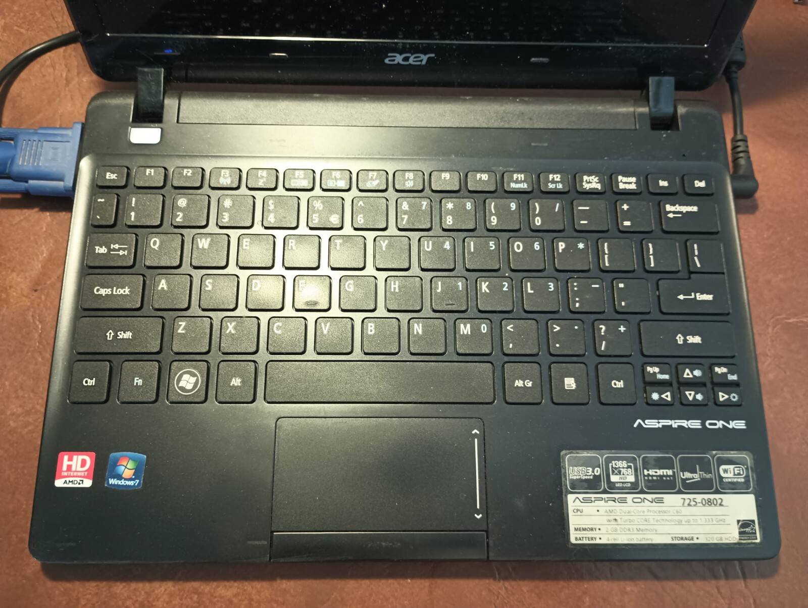 Acer Aspire One 725-0802 AMD C60 2GB RAM 320 HDD 11.6″ Laptop FOR REPAIRS/PARTS