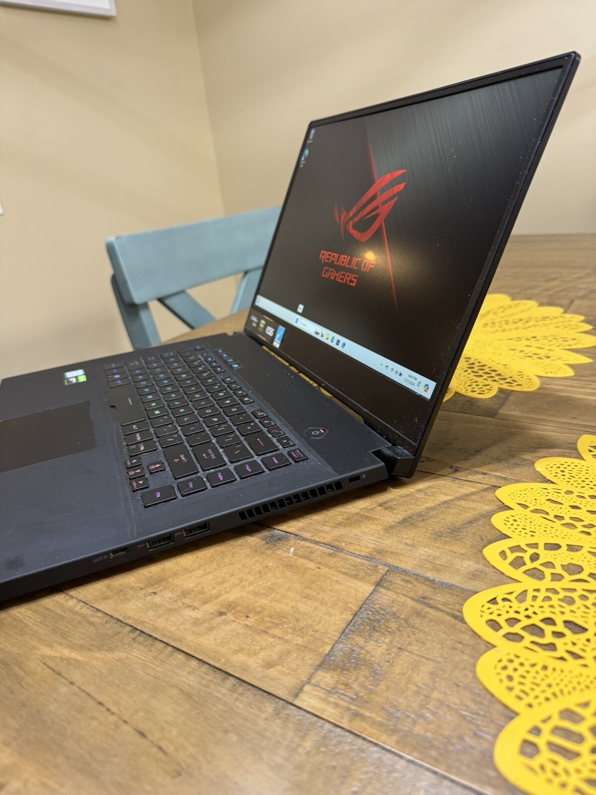 asus rog zephyrus m15 gu502