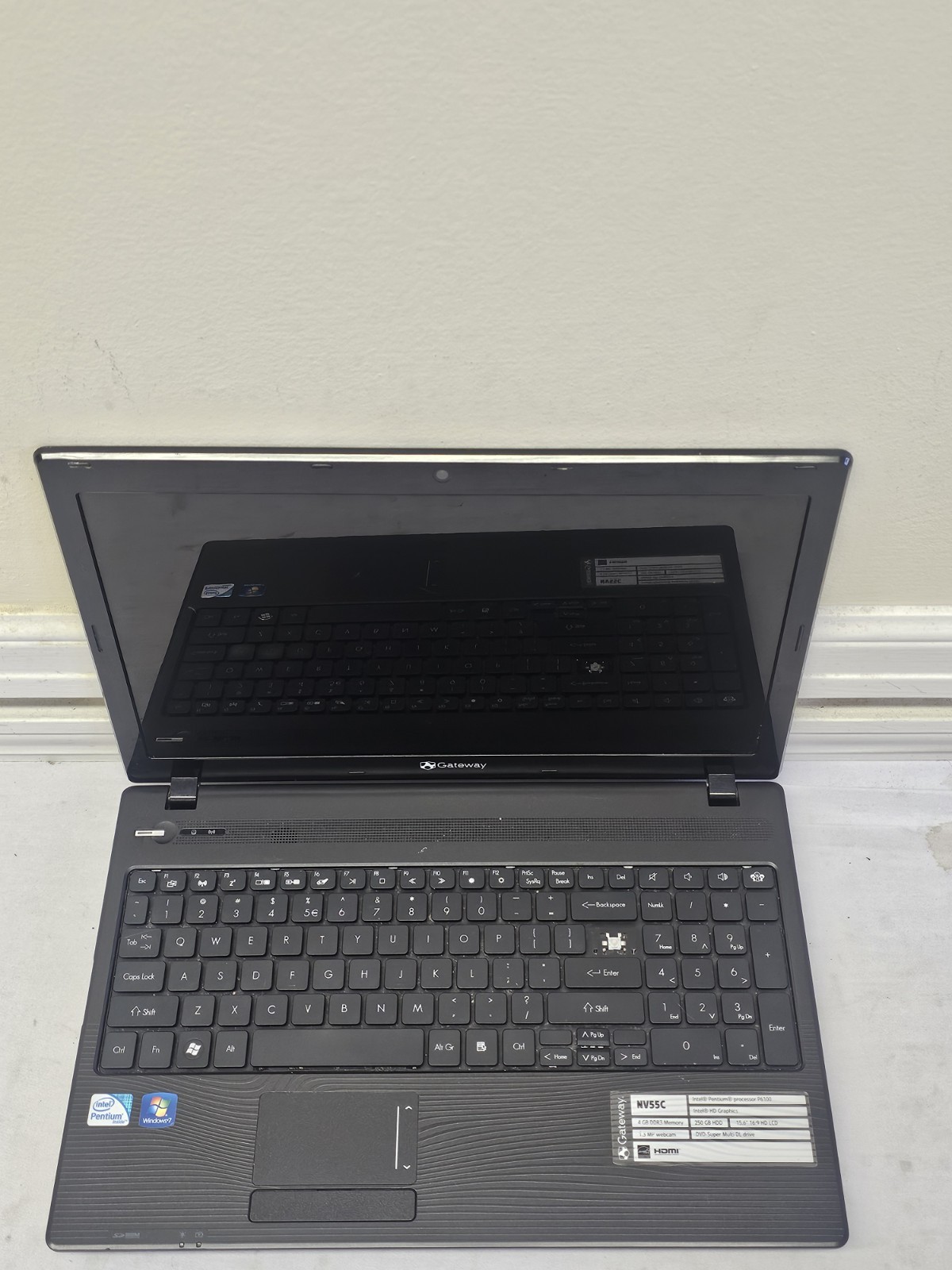 Gateway NV55C Laptop – Intel Pentium P6100 – BAD BATT – Parts/Repair – READ DESC