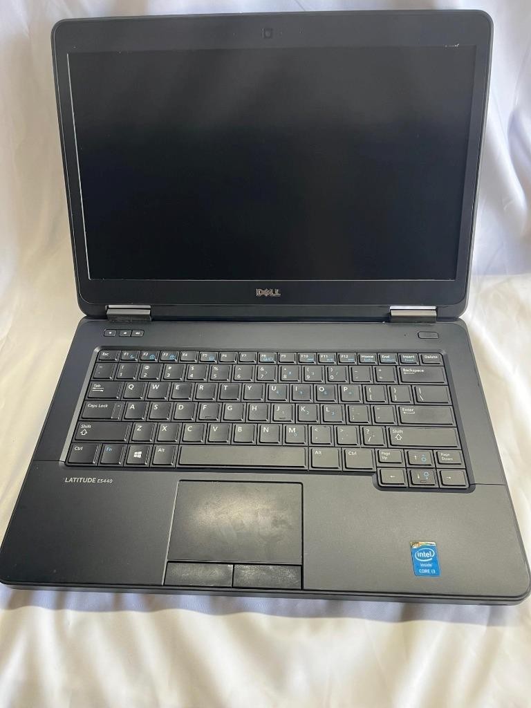Dell Latitude E5440 Intel(R) Core(TM) i3-4010U CPU 4gb 256gb