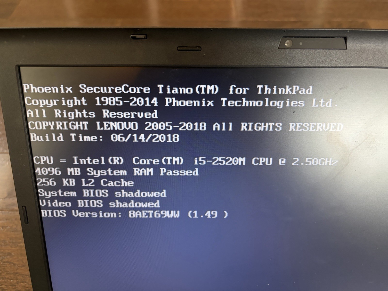 ThinkPad T520 Tested 4GB RAM i5-2520M NO HDD/ODD 9 Cell Battery Classic Keyboard