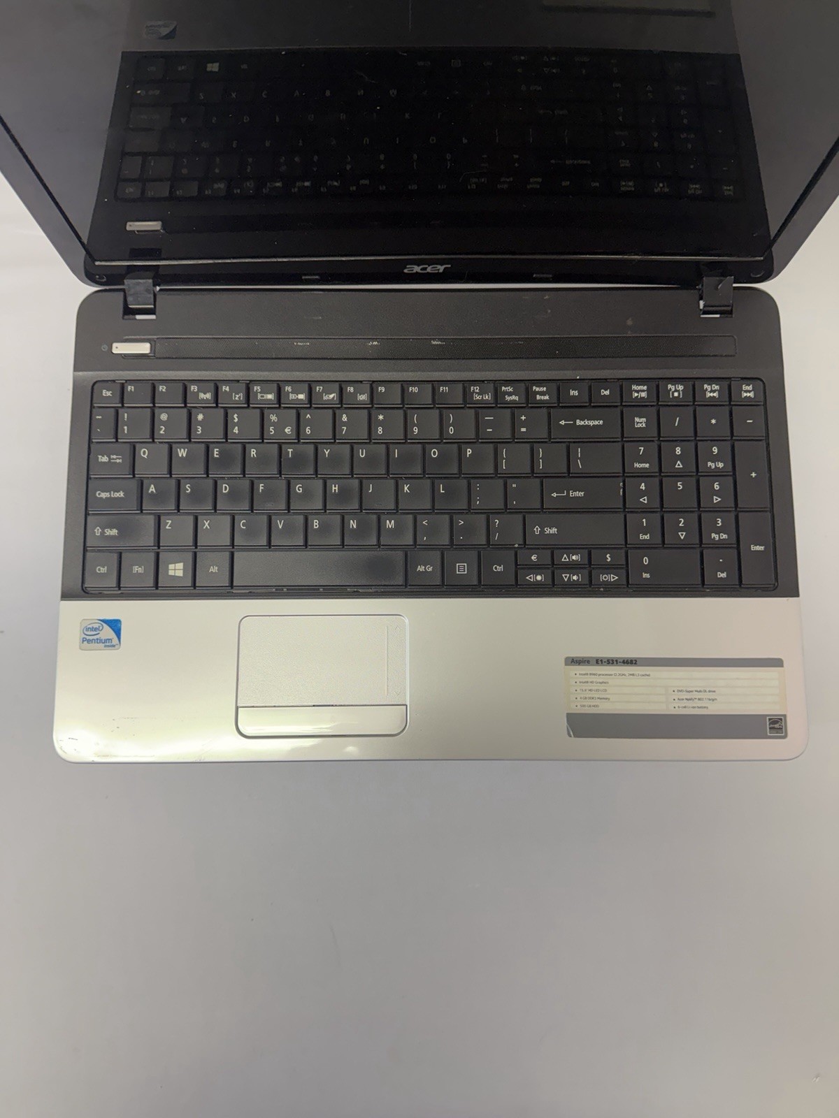 Acer Aspire E1-531-4682 Laptop – Good Screen – Intel Pentium B960 – Read Desc