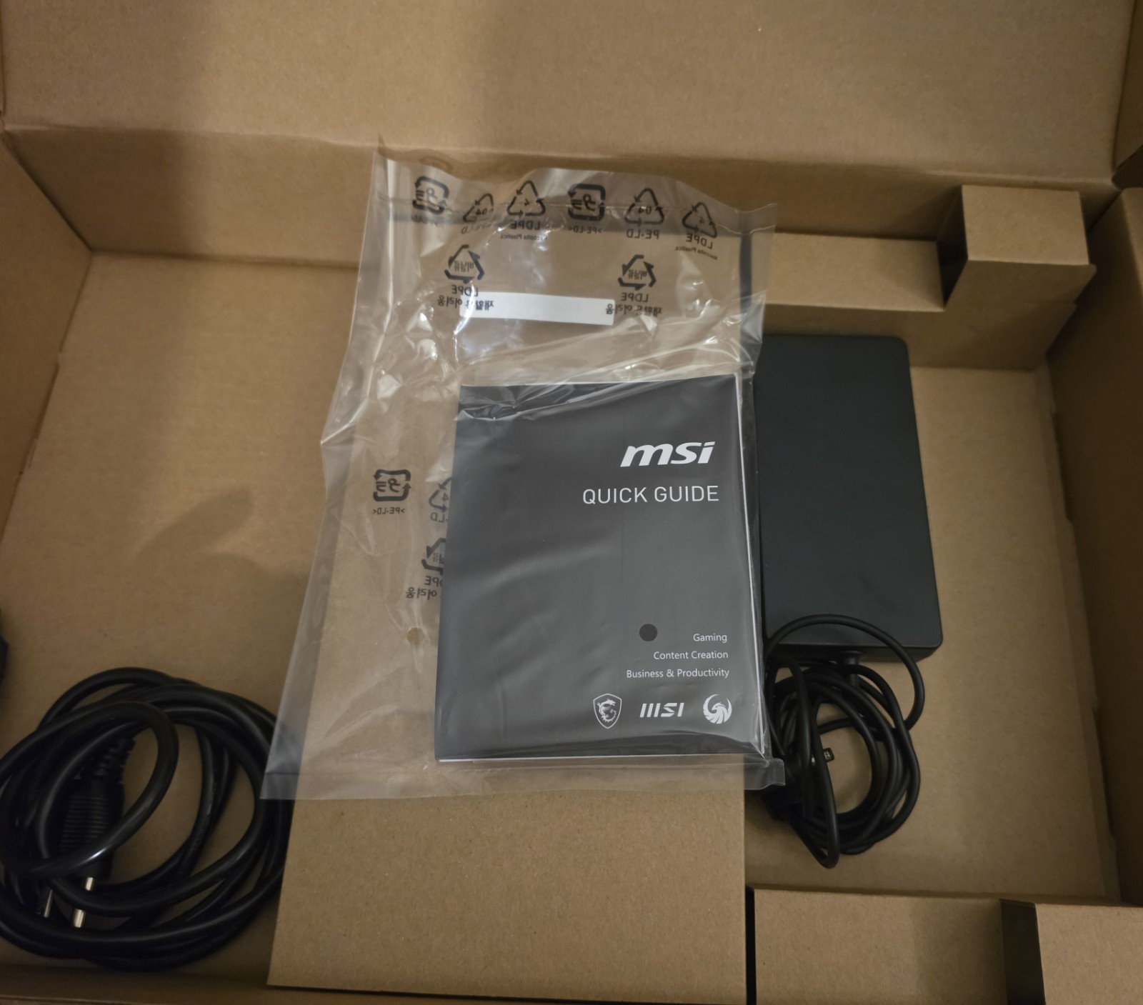 MSI Thin 15 B13UC-1000US 15.6″ Gaming Laptop i5-13420H 3050 16GB 512GB Win11
