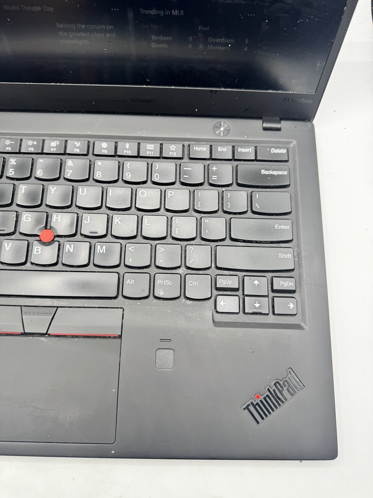 Lenovo ThinkPad X1 Carbon 6th Gen 14″ FHD Touch I5-8350U 512GB SSD 16GB W11P