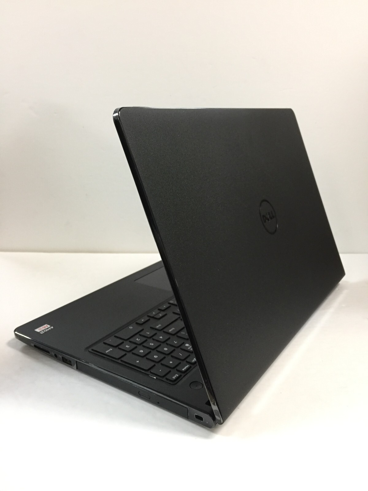 Dell Inspiron 3565 15.6″ Touchscreen Laptop/AMD A6-9200/4GB RAM/128GB SSD/Win10