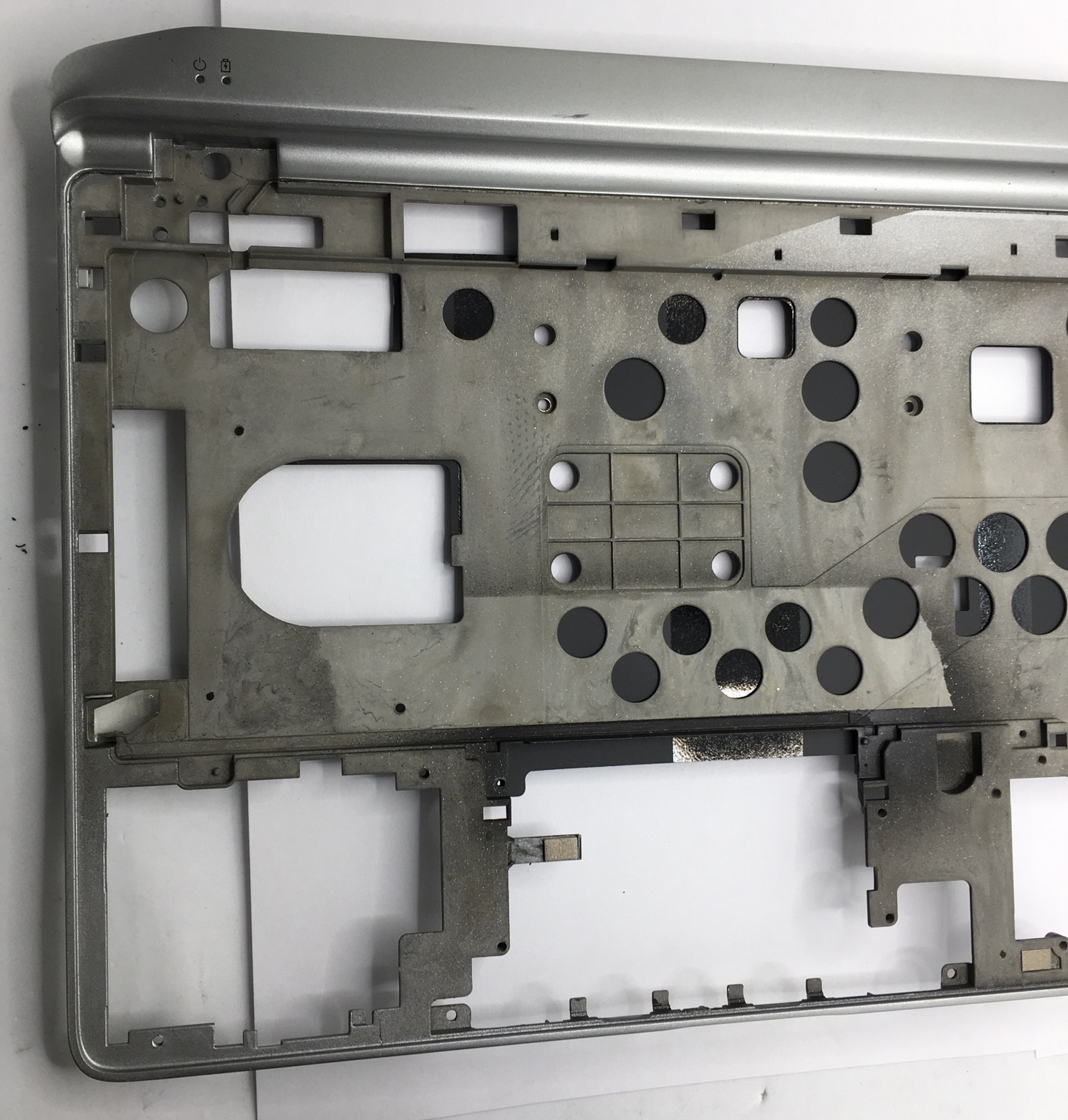 Genuine Dell Latitude E6220 Laptop palmrest Assembly Chassis p/n NKH5H 0NKH5H
