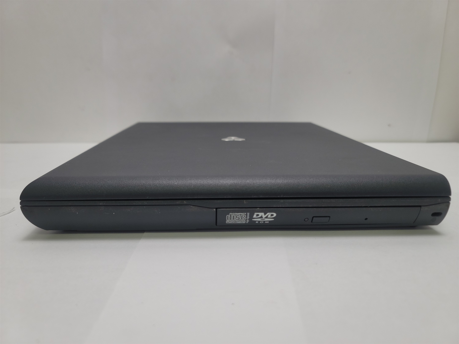 Gateway M305CRV 15″ Laptop , Pentium 4 M 2.20GHz , 1GB RAM, Windows XP