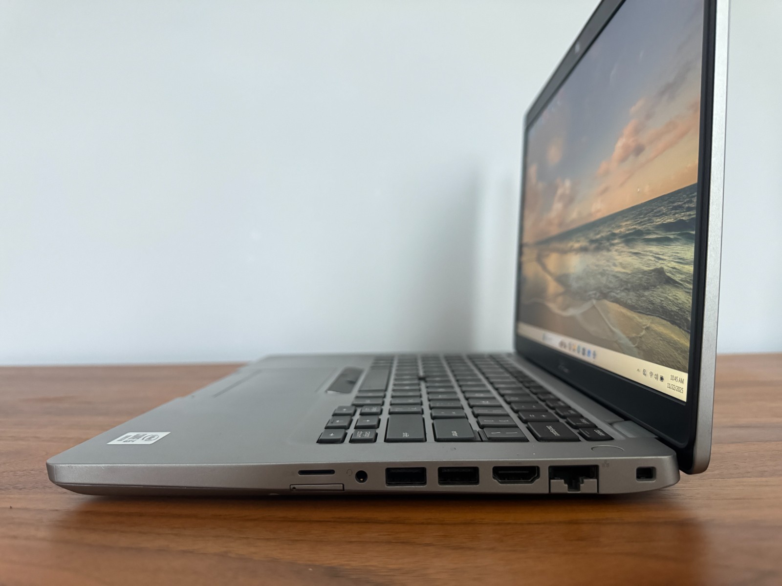 Dell Latitude 5410 14″ FHD Laptop – i5 – 16GB RAM 512GB SSD W11 Pro New Battery