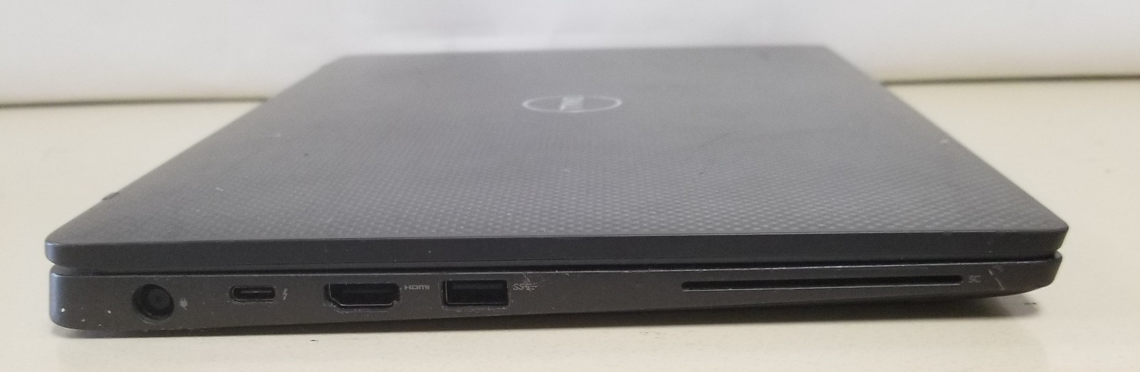 Dell Latitude 7300 i7-8665U 8GB FHD No HDD/SSD/OS