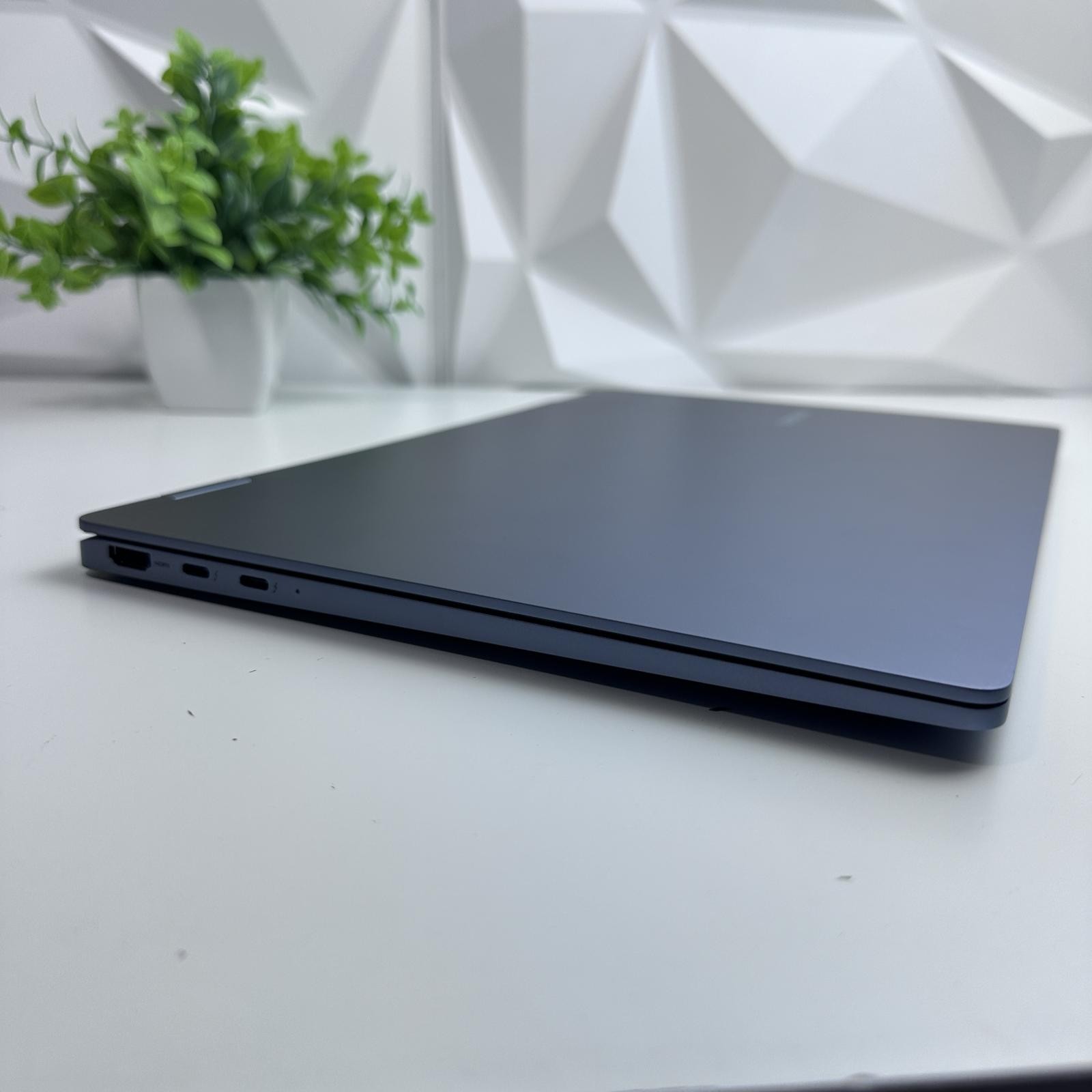 Samsung Galaxy Book4 360 Laptop, 14″, Intel Ultra 7, 16GB, 512GB *Crack Screen*