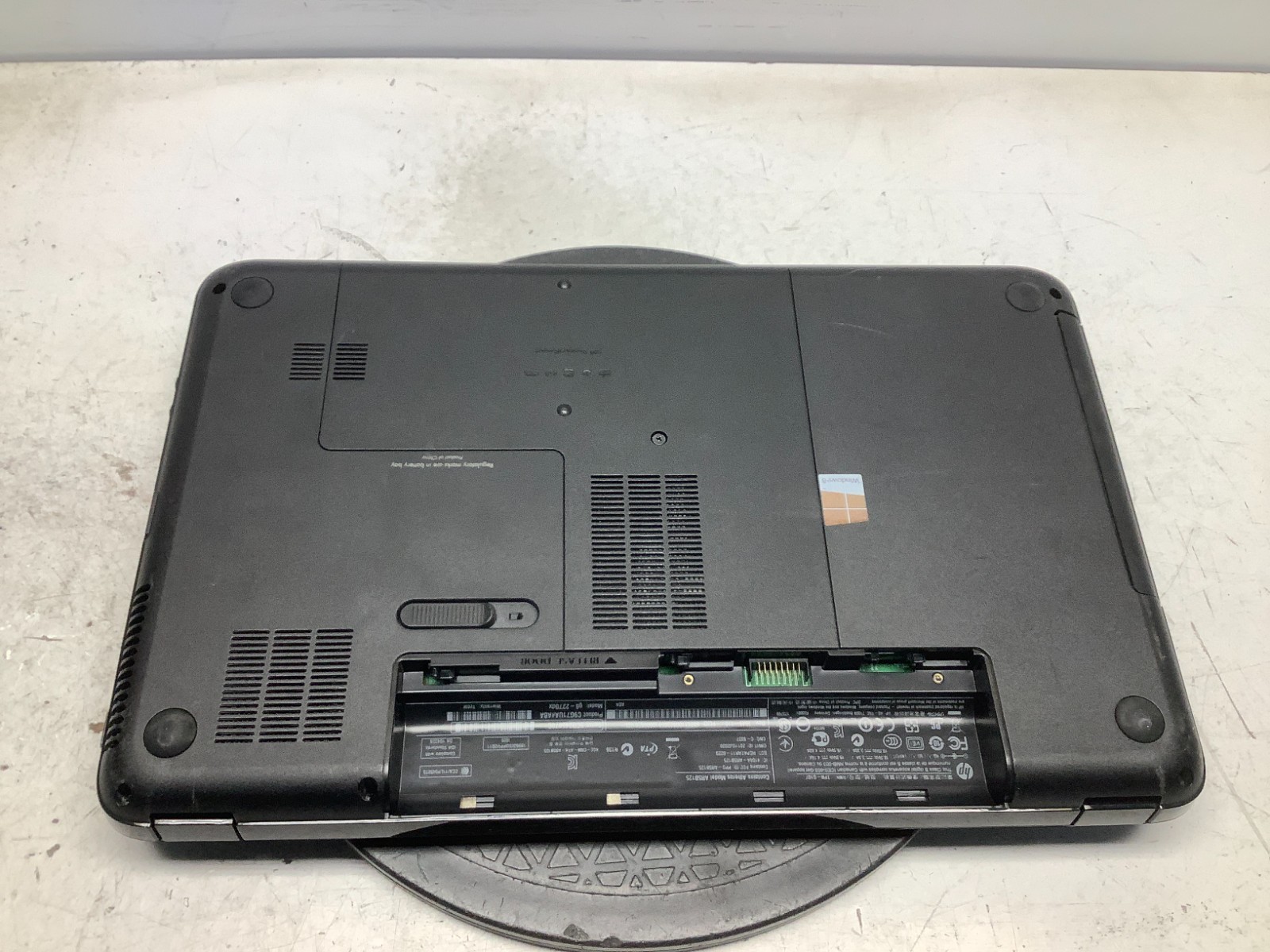 HP Pavilion G6-2270DX AMD A6-4400M 2700MHz 4 GB NO HDD