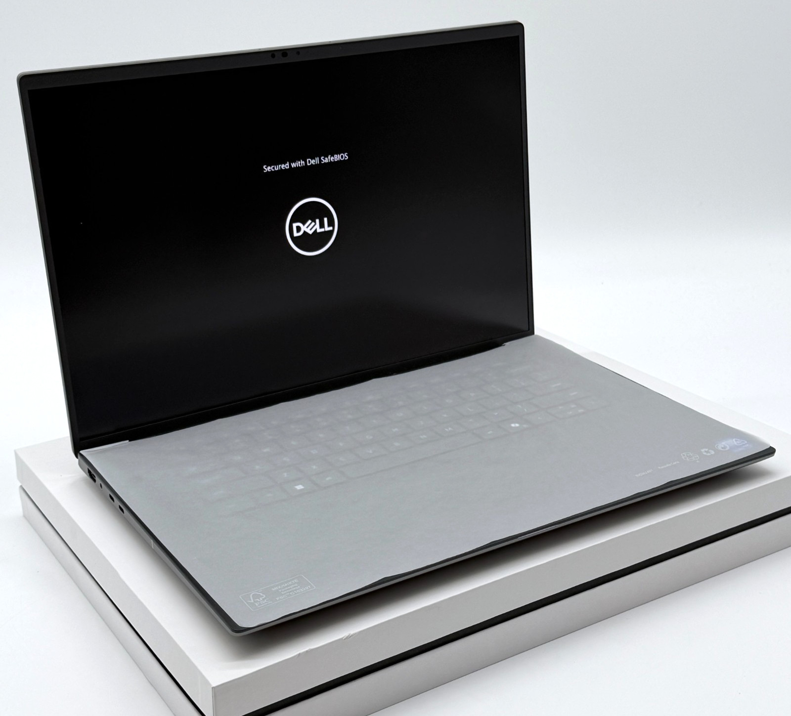 2025 Dell Precision 5690 16 3.8GHz Ultra 7 165H 64GB RTX 2000 Ada – WORKSTATION!