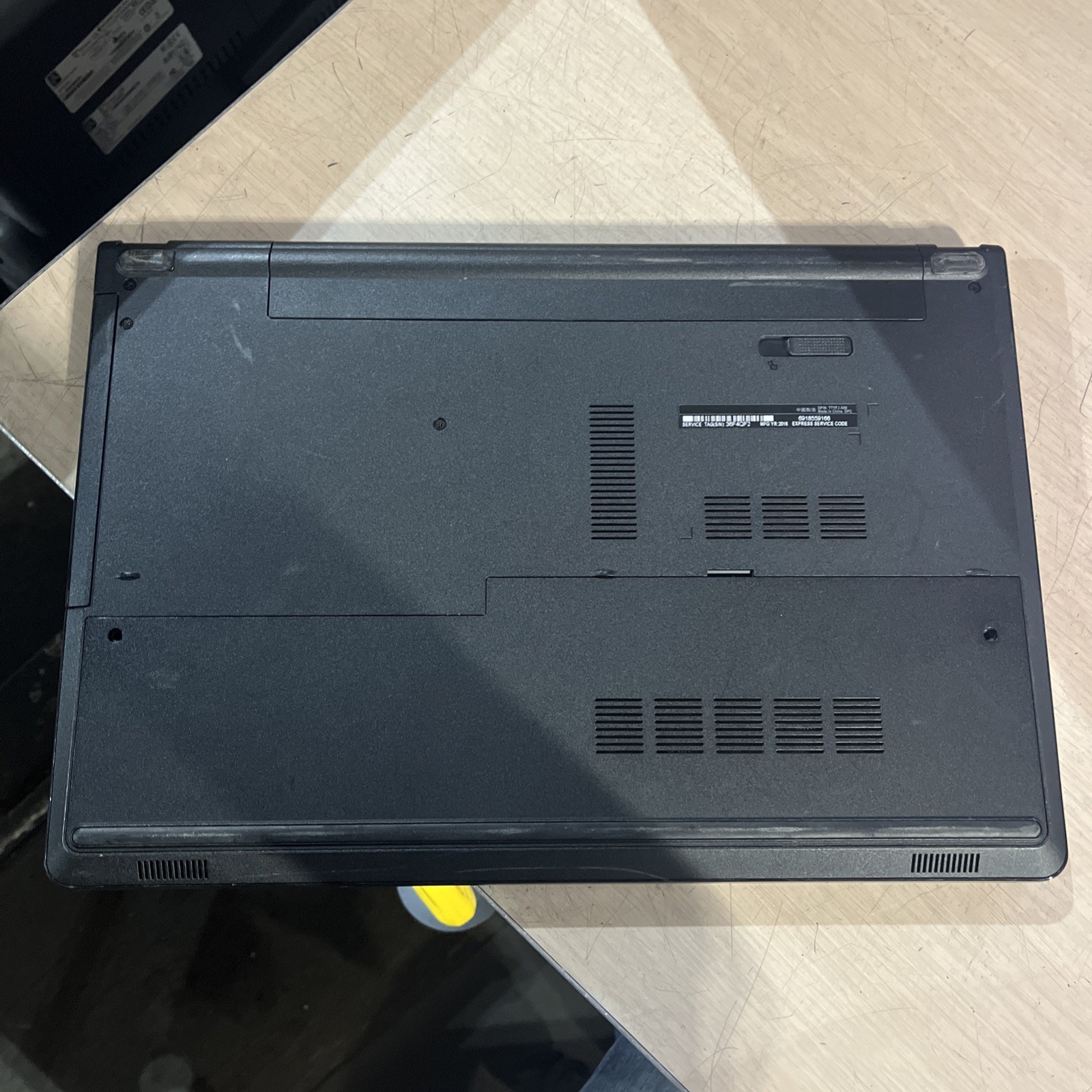 DELL P51F INTEL CORE I3 7TH GEN 8GB RAM NO HD