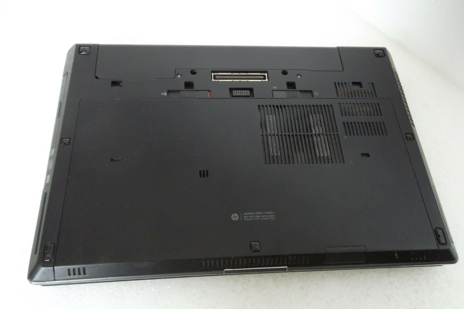 HP EliteBook 8560w Intel Core i7 (Quad) 2.20GHz 16GB Wi-Fi 500GB WebCAM XU085UT