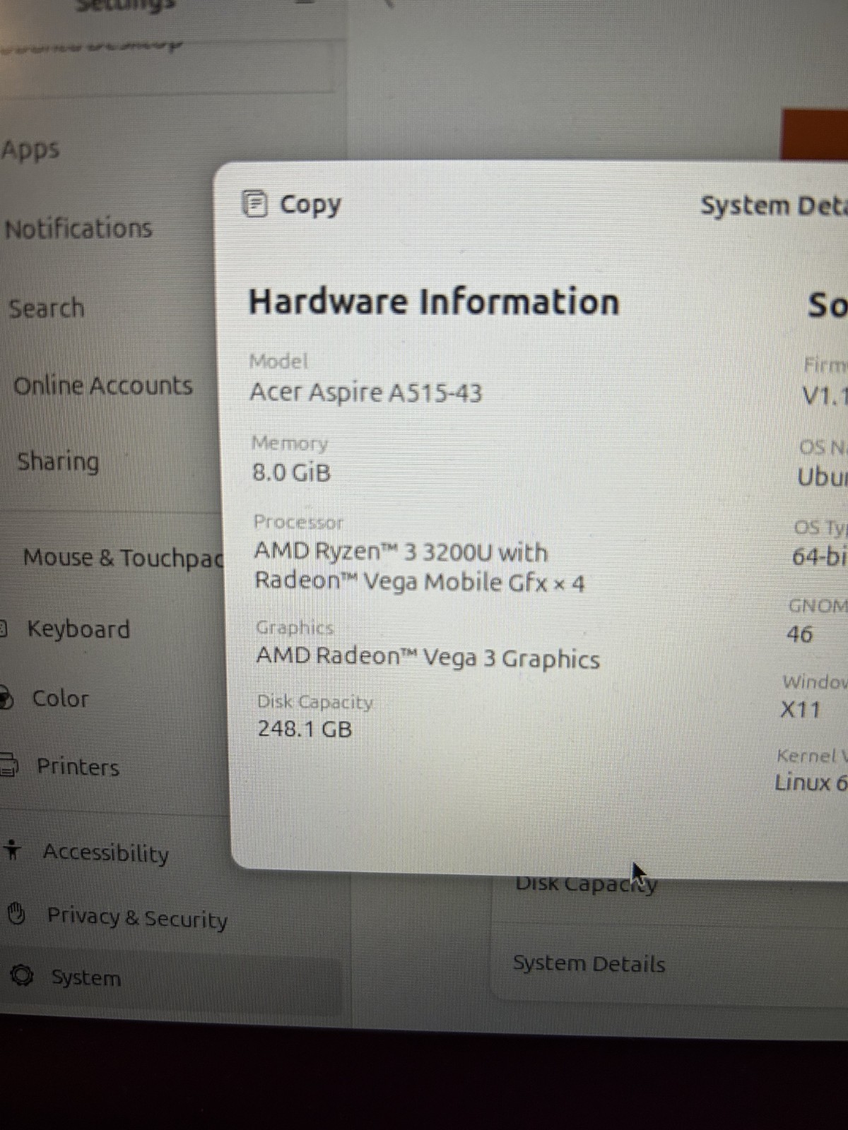 Acer Aspire 5 15.6″ Full HD IPS (AMD Ryzen 3, 256GB SSD, 8GB RAM) Win 11 Silver
