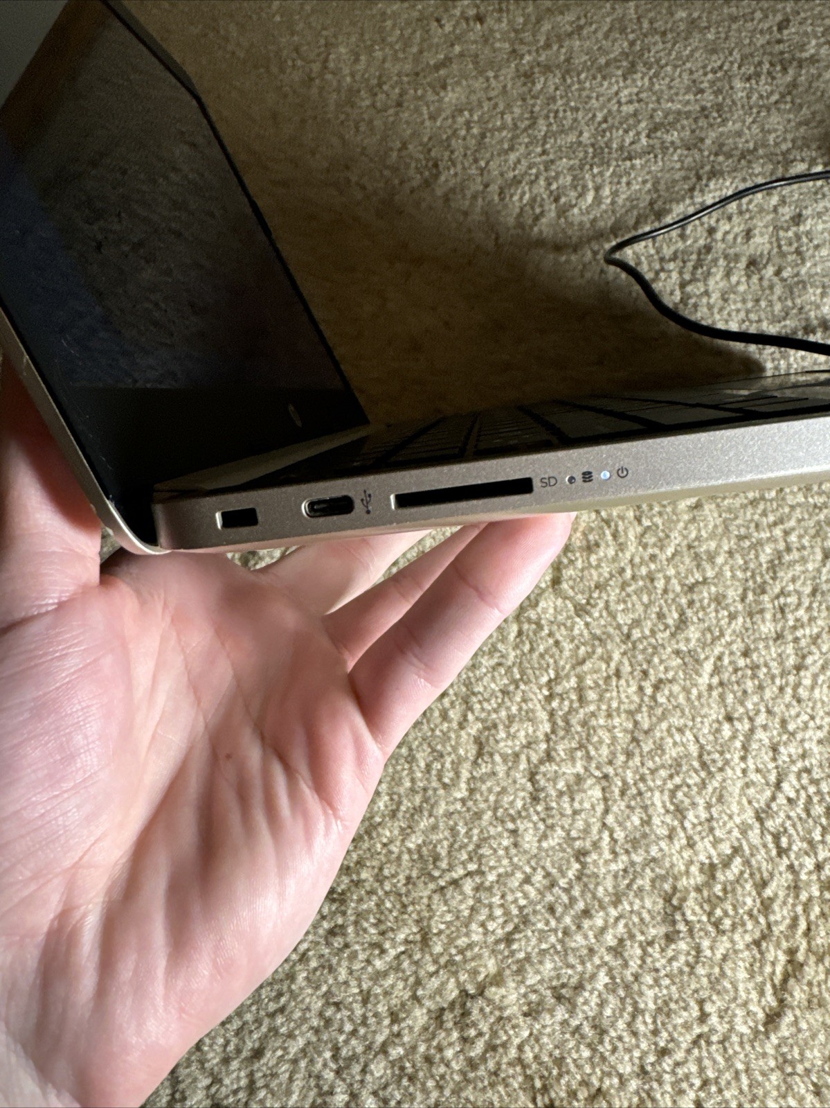 HP 14-CF2112WM LAPTOP