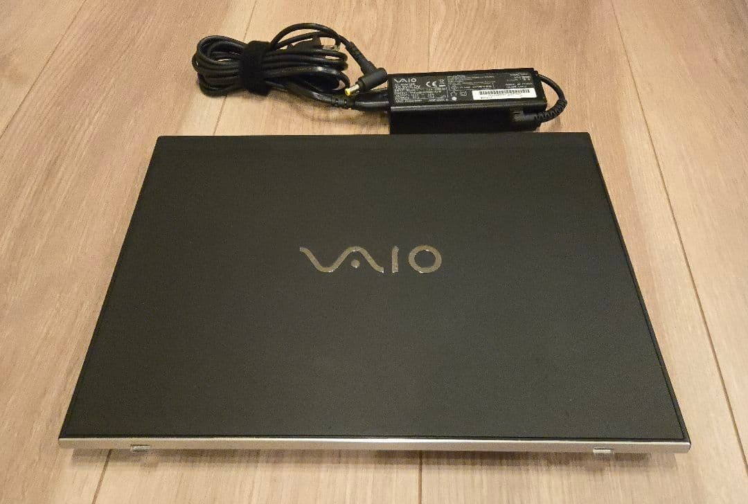 Ultra Light Carbon VAIO Pro PJ SX12 i7 1065G7 Iris Plus 16GB SSD 256GB 12.5″ FHD