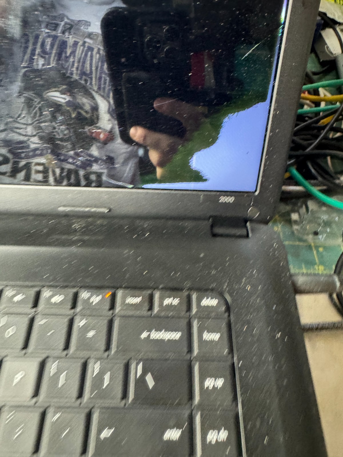 HP 2000 Notebook AMD E-Series, 2GB RAM Laptop for Parts/Repair #5148