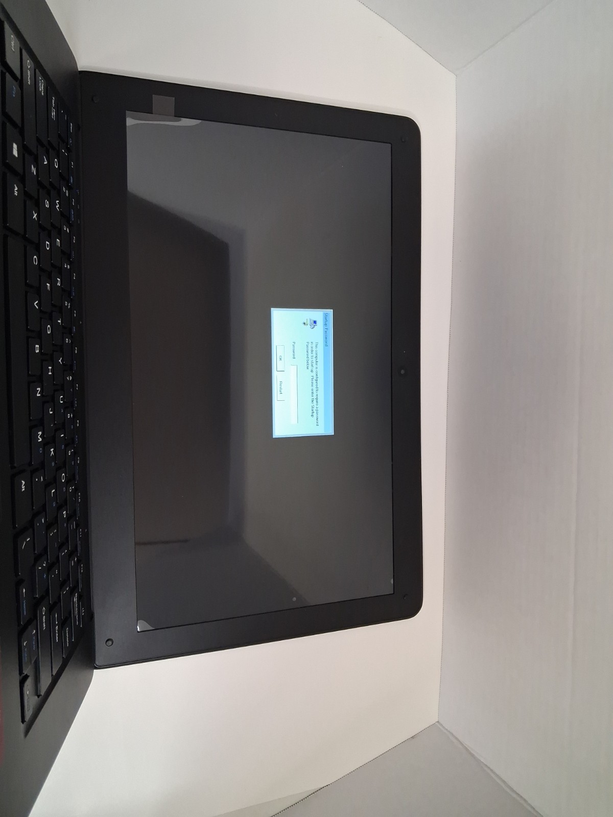 Direkt-tek Ultra Slim Laptop