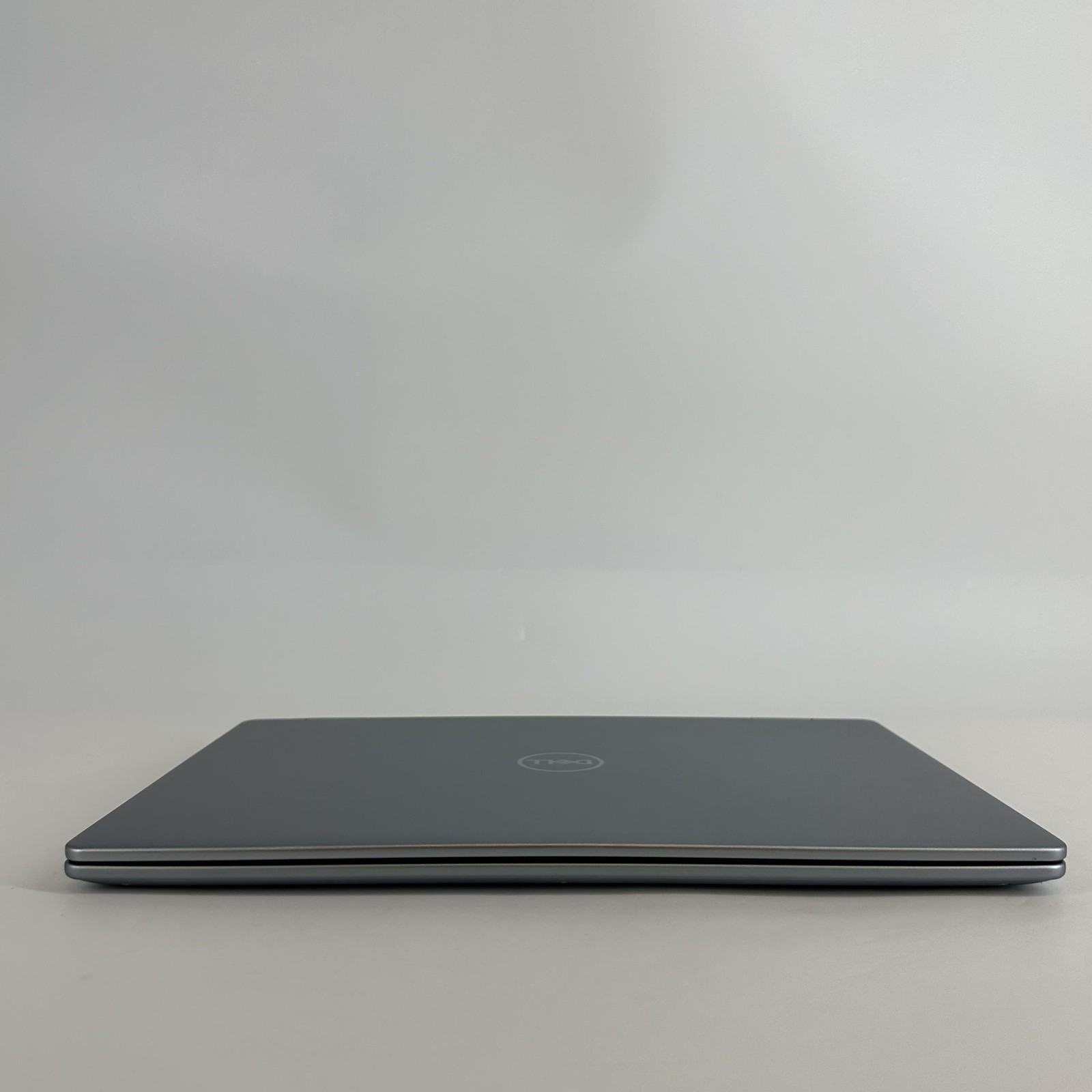 Dell Inspiron 7640 (2-in-1) 16 FHD TOUCH 3.8 GHz Ultra 7 155H 16GB 1TB Very Good