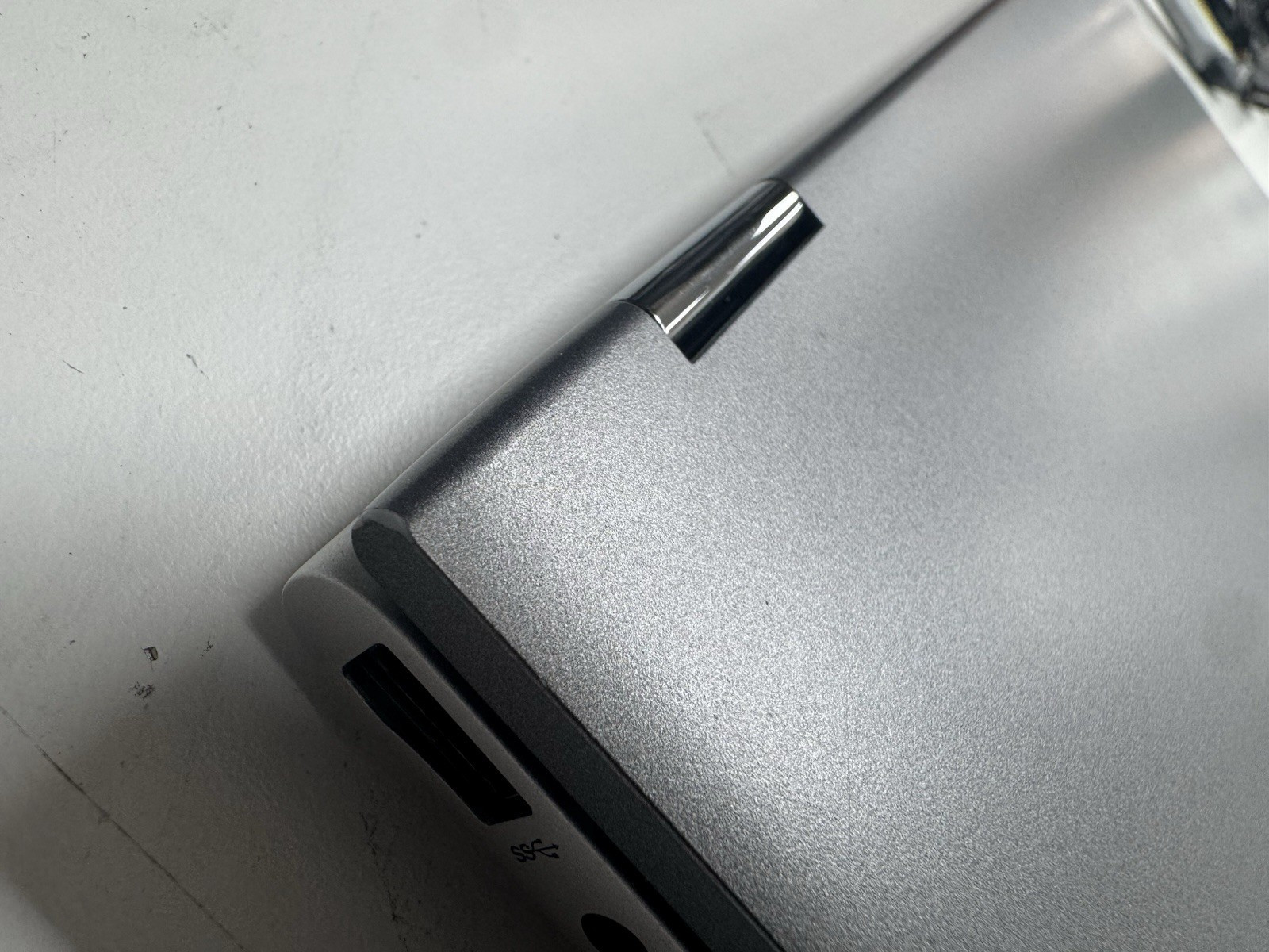 HP Pavilion x360 14-CD2053CL Touch i5-10210U 1.6 GHz 8GB 256GB NVMe SSD