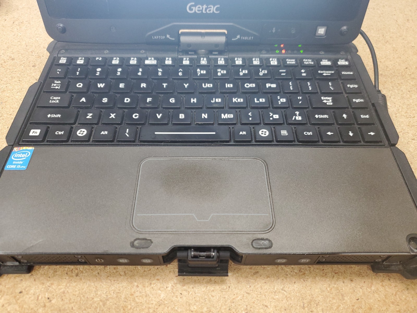 GETAC V110 Laptop Tablet Touch Screen i5-4300U 1.90GHz 8gB No HDD 9684hrs