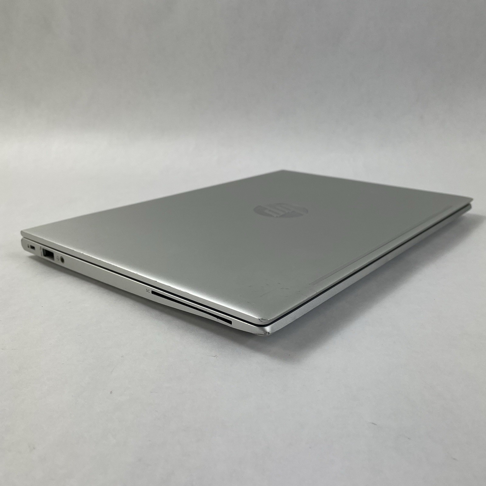 HP ProBook 630 G8 13.3″ i7-1165G7 2.80 GHz 8 GB RAM No SSD/OS/AC – Dents