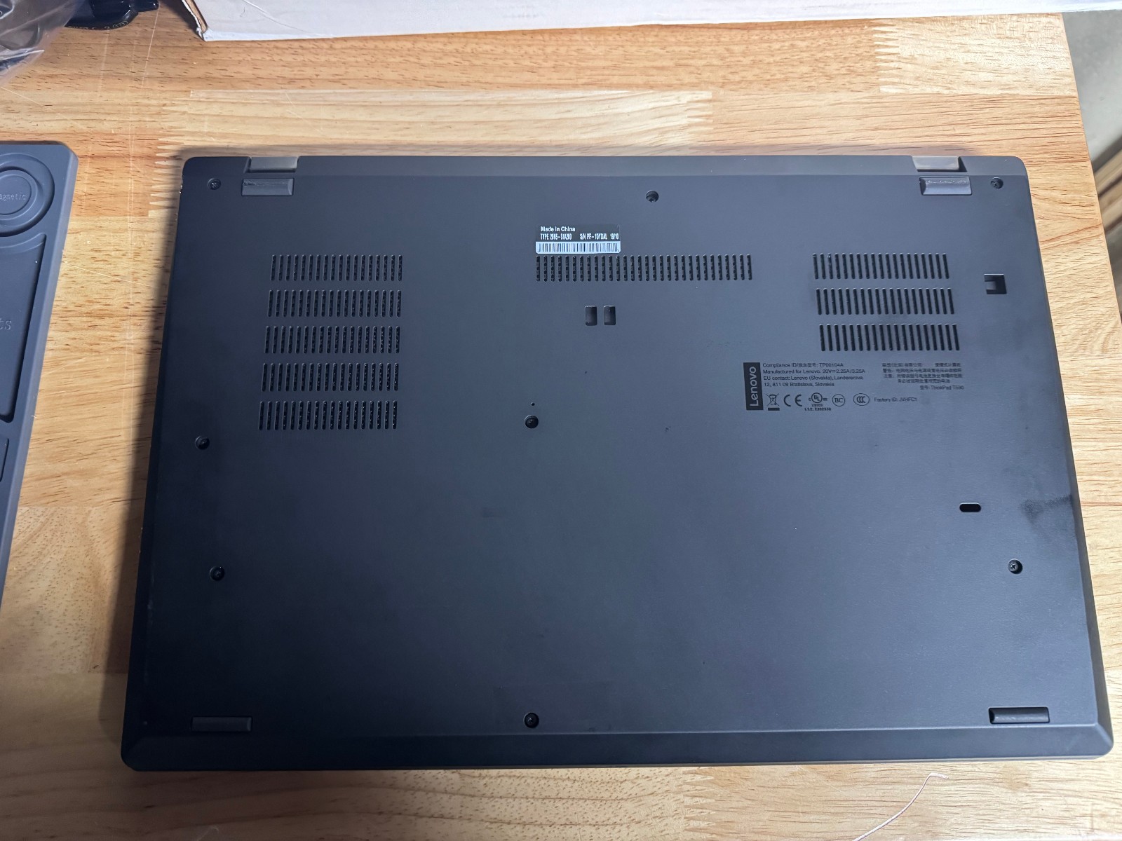 Lenovo ThinkPad T590 Intel Core i5 8265U, 8GB RAM, 256 GB SSD (010)
