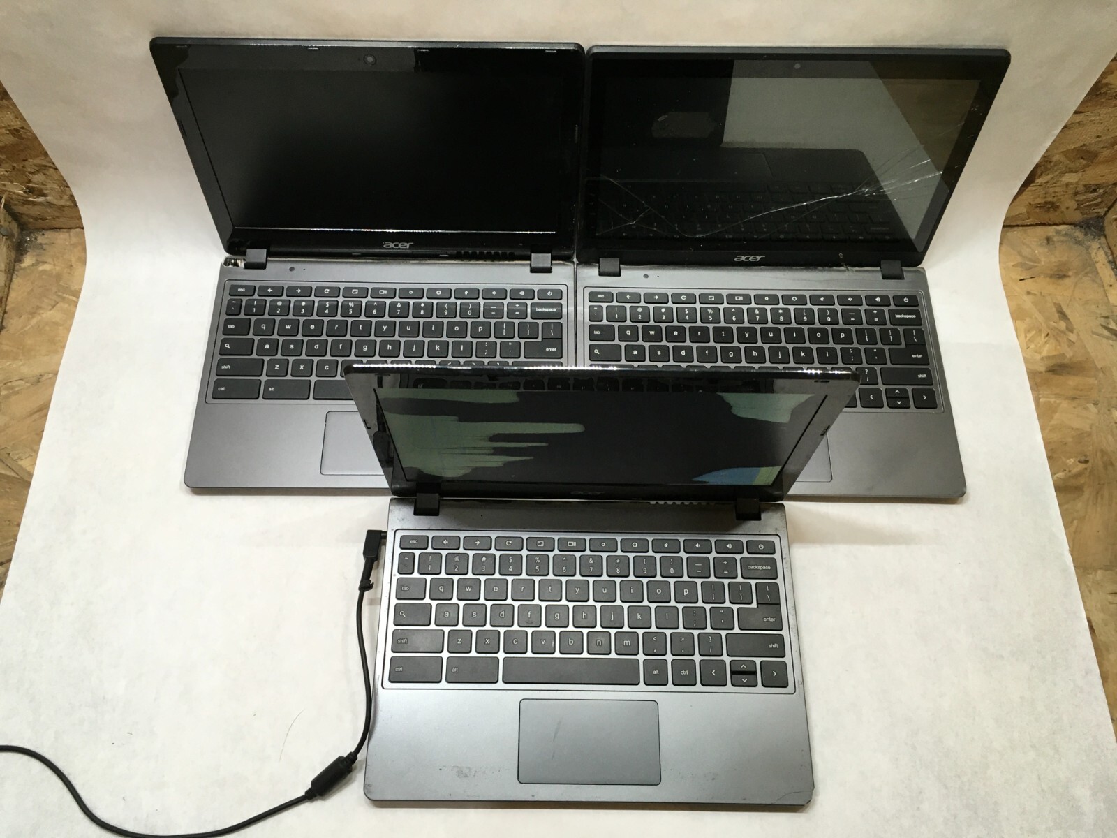 Lot of 6 Acer Chromebook C720 Celeron 2 GB Ram 16 GB Storage Many Issues- FT