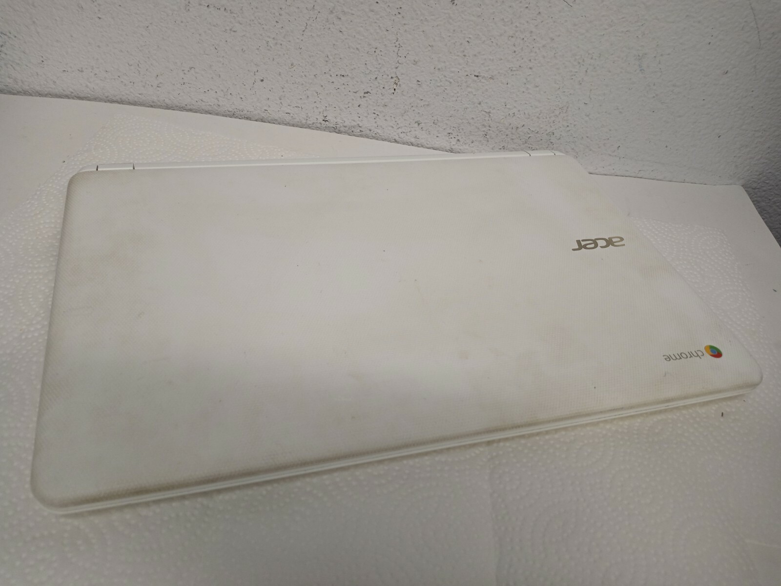 Acer Chromebook 15 CB5-571 15.6″ Intel Celeron 1.5GHz 2GB RAM 16GB SSD * READ *