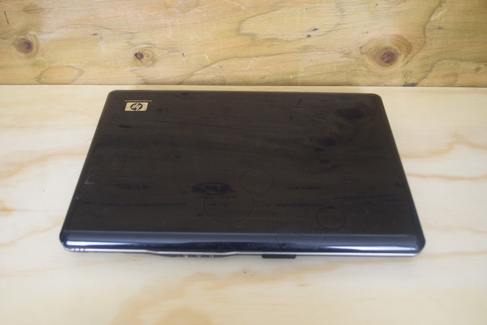 HP Pavilion dv9810us Laptop PC AMD Turion64 X2 Windows Vista NVIDIA DVD RW WiFi