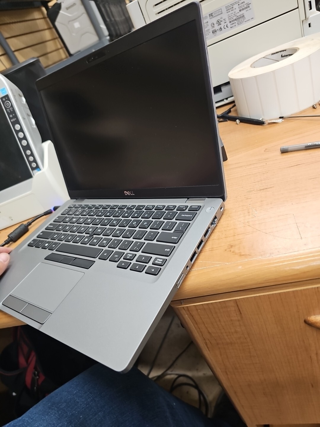 Dell Latitude 5410 Intel i5-10210u 1.60GHz 16GB RAM 256GB SSD Win 11 Pro FHD