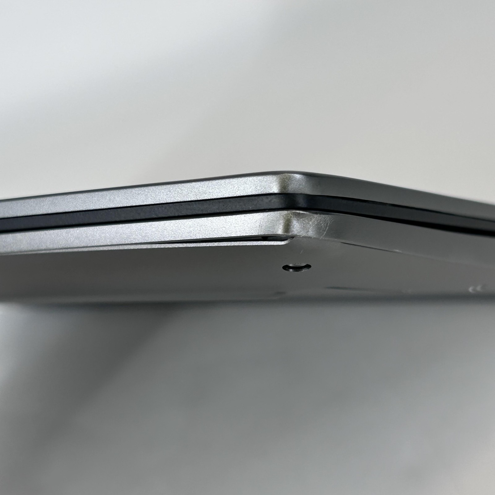 Dell Latitude 7450 14 Gray QHD+ TOUCH 3.8 GHz Ultra 7 165H 32GB 256GB SSD Fair